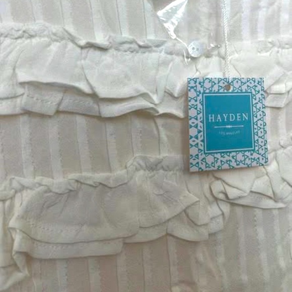 Hayden Cute Summer Ruffle Top - Picture 4 of 8